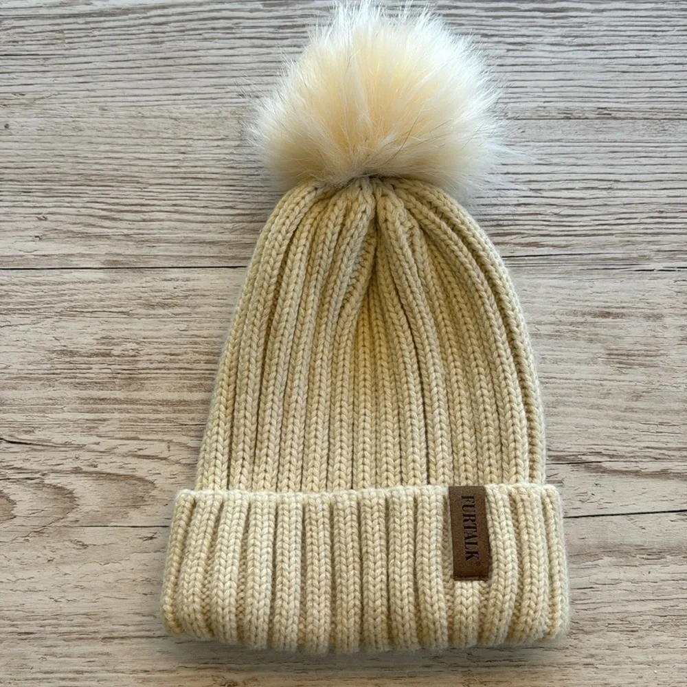 Furtalk Hat Women’s OS Beige Cream Knit Beanie with Detachable Pom Pom